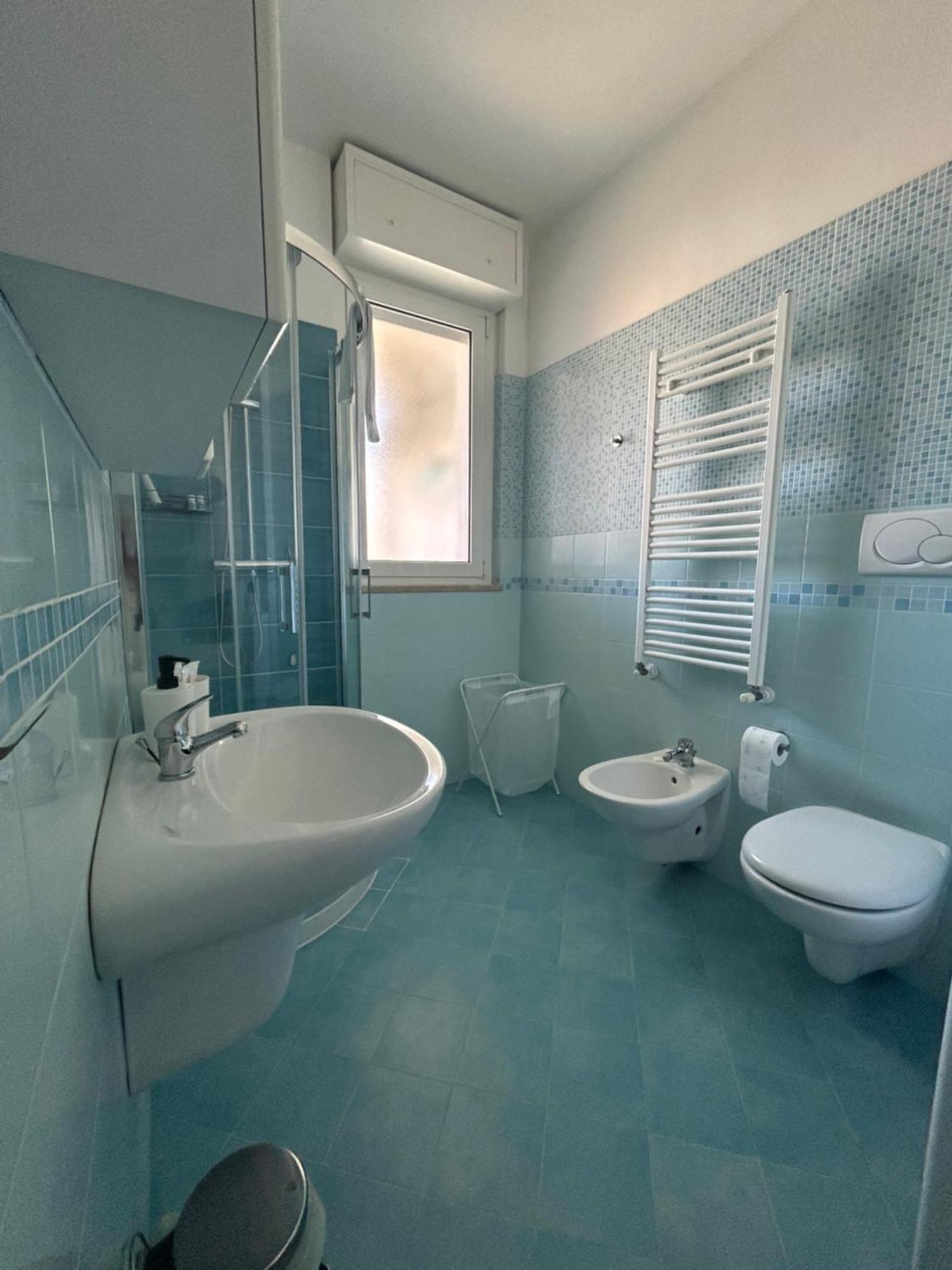 Urban Sky Loft Fiumicino Apartment Bagian luar foto